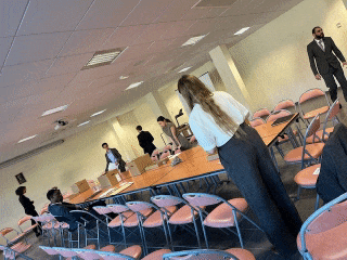 Jouer l'archive ‐ Réalisée avec Clipchamp(1).gif